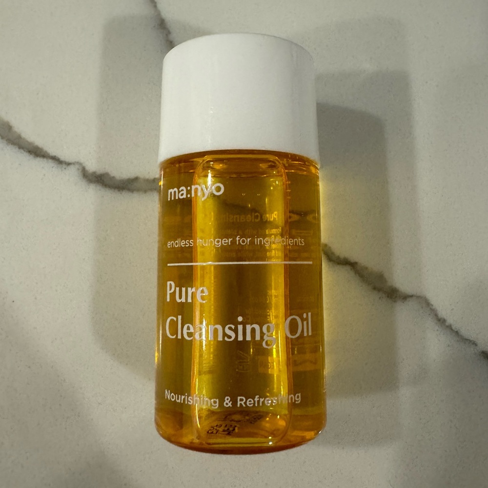 🌸5/$25🌸 Ma:Nyo pure cleansing oil